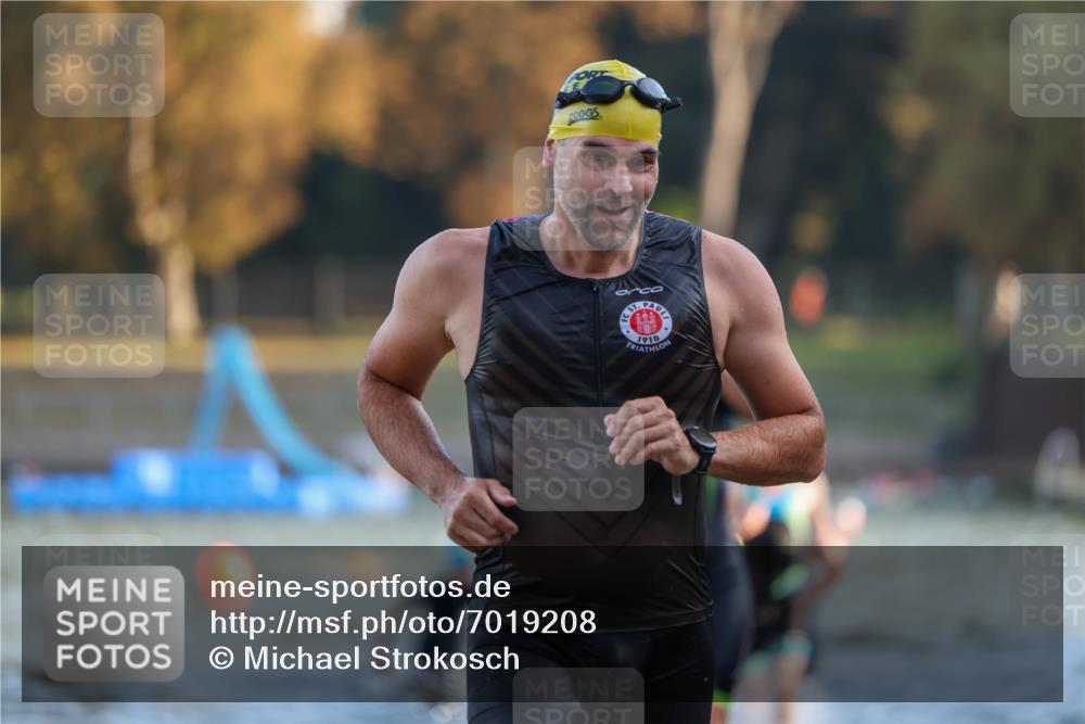 08.09.2024 - Stadtparktriathlon Michael Strokosch http://msf.ph/oto/7019208 08.09.2024 08:59:22 Schwimmen 97, 109, 113, 117, 119, 128 meine-sportfotos.de