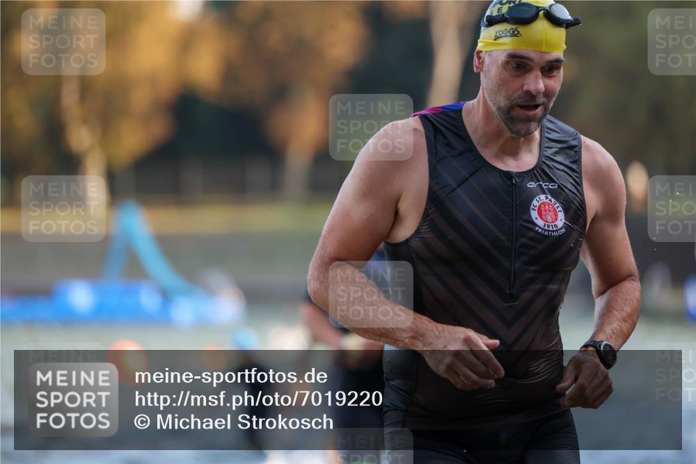 08.09.2024 - Stadtparktriathlon Michael Strokosch http://msf.ph/oto/7019220 08.09.2024 08:59:22 Schwimmen 97, 109, 113, 117, 119, 128 meine-sportfotos.de