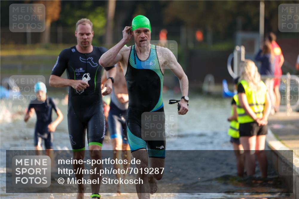08.09.2024 - Stadtparktriathlon Michael Strokosch http://msf.ph/oto/7019287 08.09.2024 08:59:26 Schwimmen 107, 109, 113, 117, 119, 128 meine-sportfotos.de