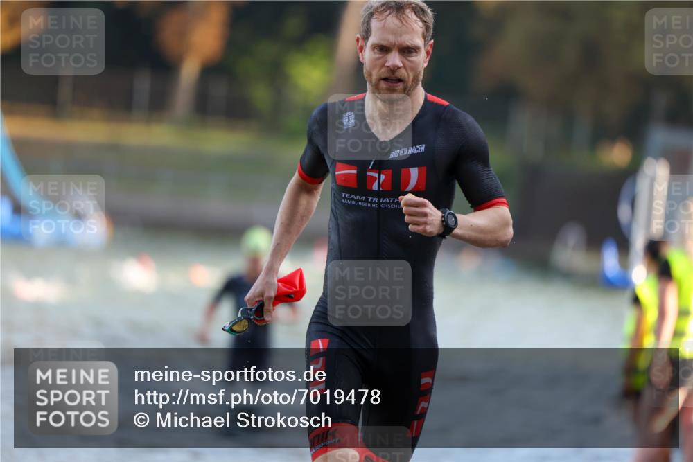 08.09.2024 - Stadtparktriathlon Michael Strokosch http://msf.ph/oto/7019478 08.09.2024 08:59:38 Schwimmen 107, 116 meine-sportfotos.de