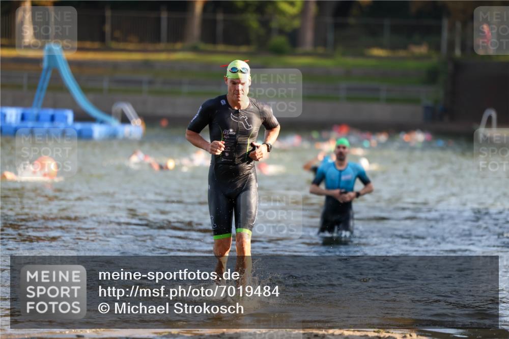 08.09.2024 - Stadtparktriathlon Michael Strokosch http://msf.ph/oto/7019484 08.09.2024 08:59:43 Schwimmen 116, 124 meine-sportfotos.de