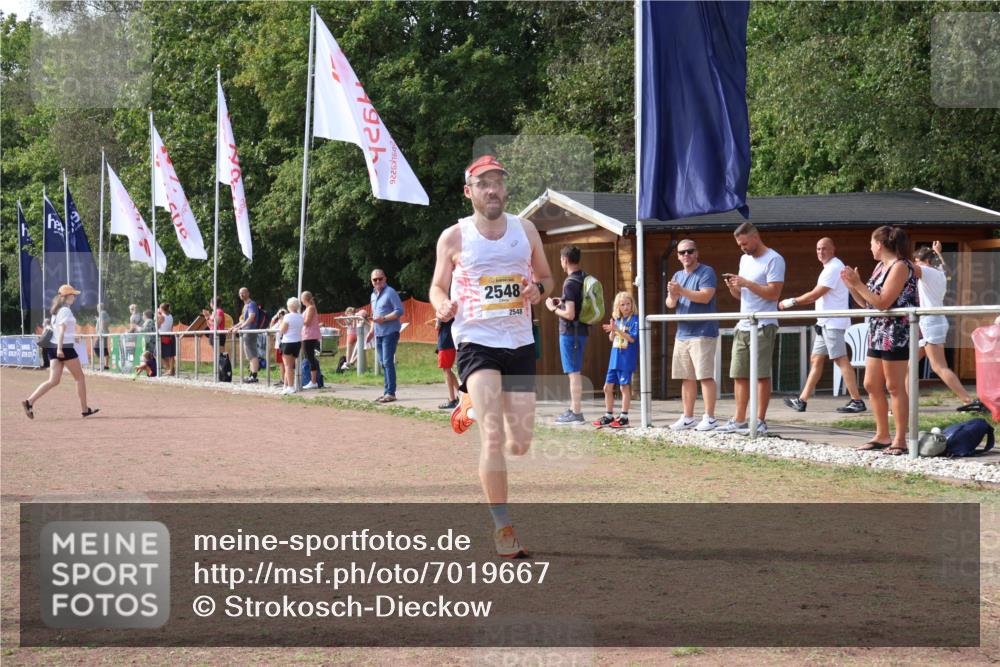 08.09.2024 - Airport Race Strokosch-Dieckow http://msf.ph/oto/7019667 08.09.2024 12:00:26 Ziel 2548, 2600 meine-sportfotos.de