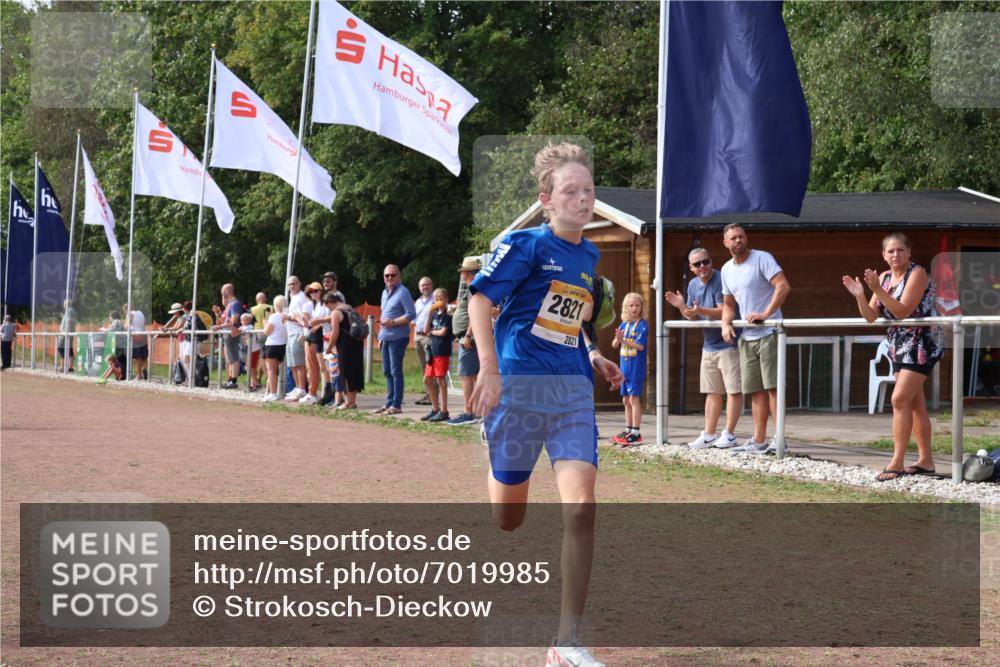 08.09.2024 - Airport Race Strokosch-Dieckow http://msf.ph/oto/7019985 08.09.2024 12:00:56 Ziel 2821 meine-sportfotos.de