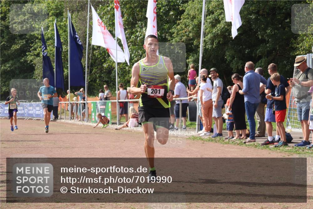 08.09.2024 - Airport Race Strokosch-Dieckow http://msf.ph/oto/7019990 08.09.2024 12:09:06 Ziel 201, 2692, 2707, 2751, 2757 meine-sportfotos.de