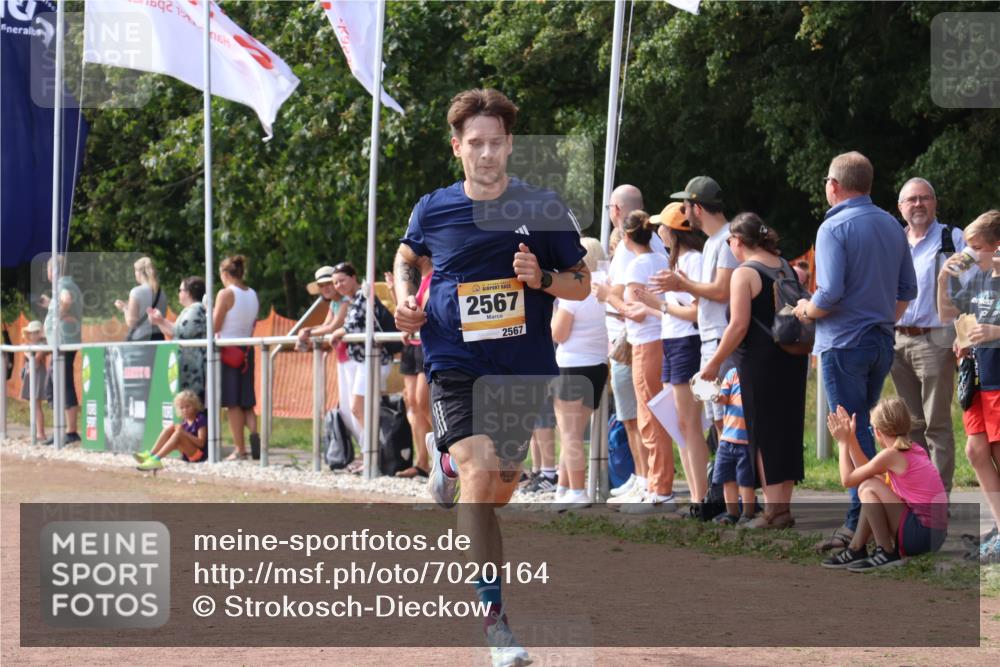 08.09.2024 - Airport Race Strokosch-Dieckow http://msf.ph/oto/7020164 08.09.2024 12:01:22 Ziel 2552, 2567 meine-sportfotos.de
