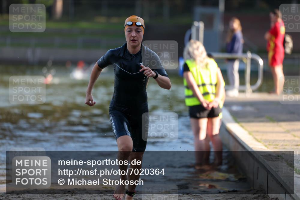 08.09.2024 - Stadtparktriathlon Michael Strokosch http://msf.ph/oto/7020364 08.09.2024 09:05:06 Schwimmen 131 meine-sportfotos.de