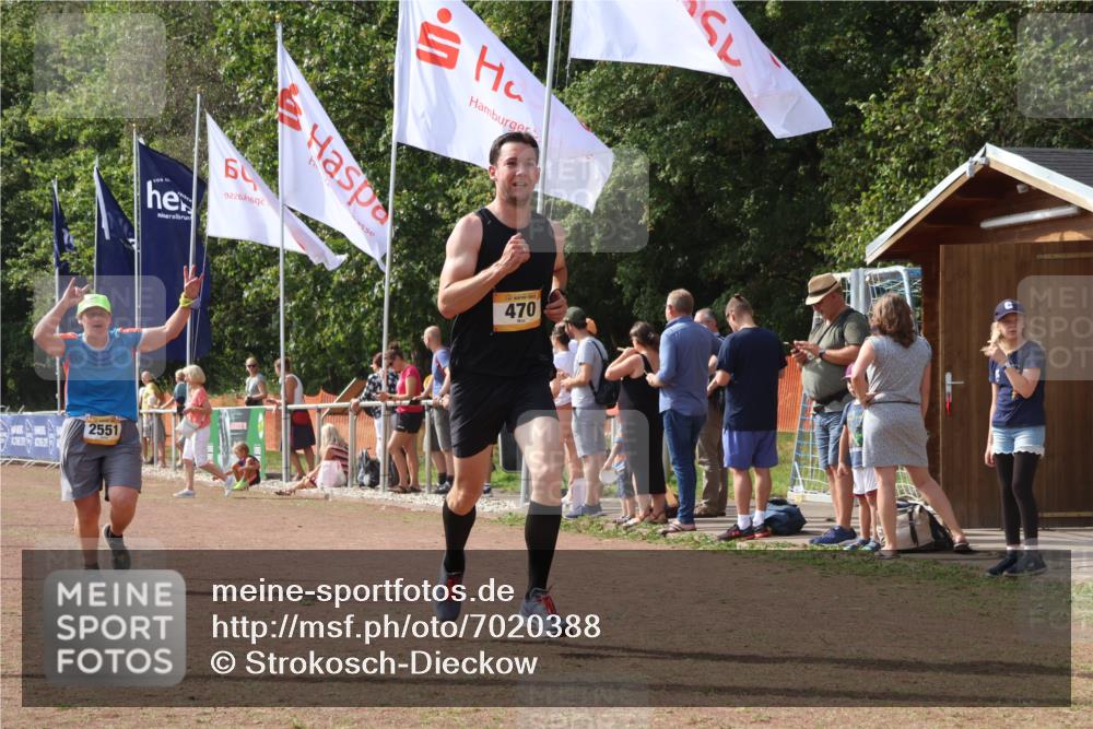 08.09.2024 - Airport Race Strokosch-Dieckow http://msf.ph/oto/7020388 08.09.2024 12:09:18 Ziel 470, 2551, 2728, 2825 meine-sportfotos.de