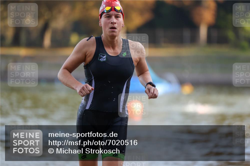 08.09.2024 - Stadtparktriathlon Michael Strokosch http://msf.ph/oto/7020516 08.09.2024 09:05:28 Schwimmen 133, 159 meine-sportfotos.de