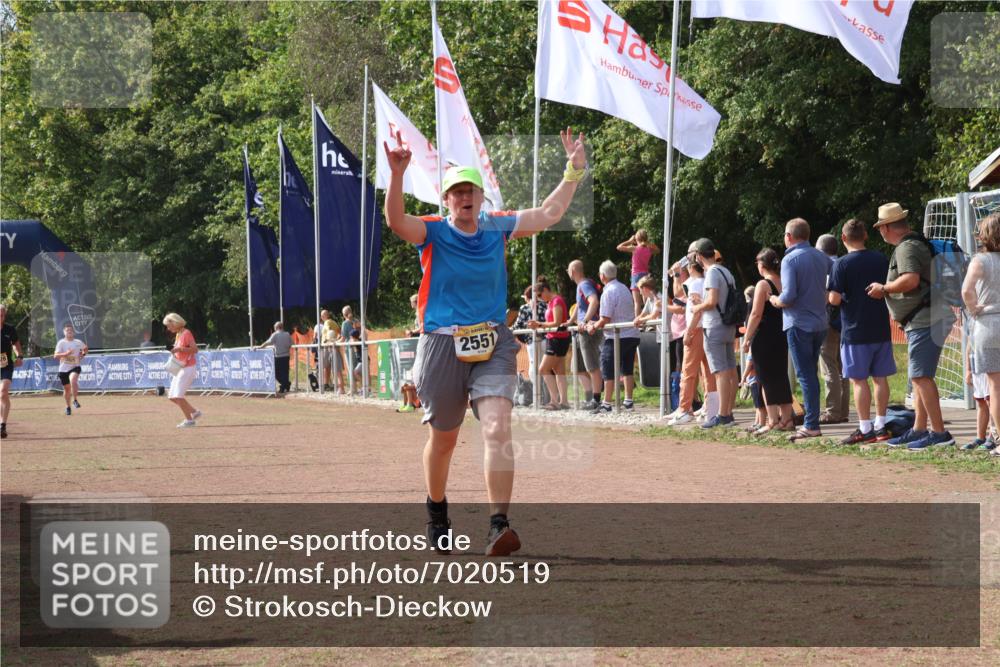 08.09.2024 - Airport Race Strokosch-Dieckow http://msf.ph/oto/7020519 08.09.2024 12:09:19 Ziel 470, 2551, 2728, 2825 meine-sportfotos.de