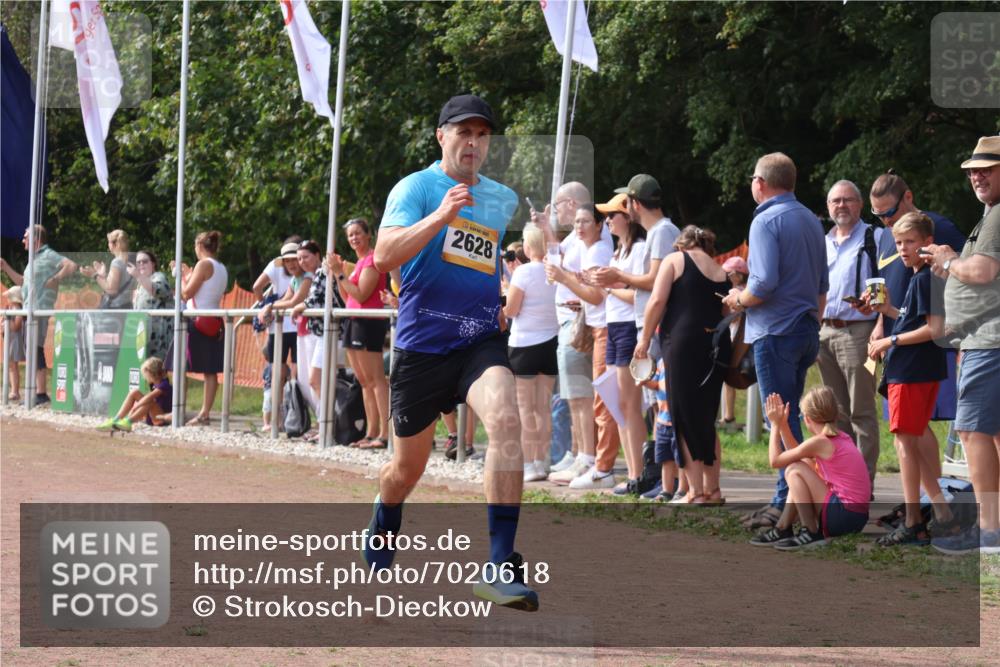 08.09.2024 - Airport Race Strokosch-Dieckow http://msf.ph/oto/7020618 08.09.2024 12:01:40 Ziel 2519, 2522, 2529, 2628, 2685 meine-sportfotos.de