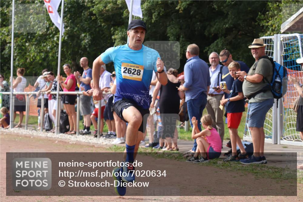 08.09.2024 - Airport Race Strokosch-Dieckow http://msf.ph/oto/7020634 08.09.2024 12:01:40 Ziel 2519, 2522, 2529, 2628, 2685 meine-sportfotos.de