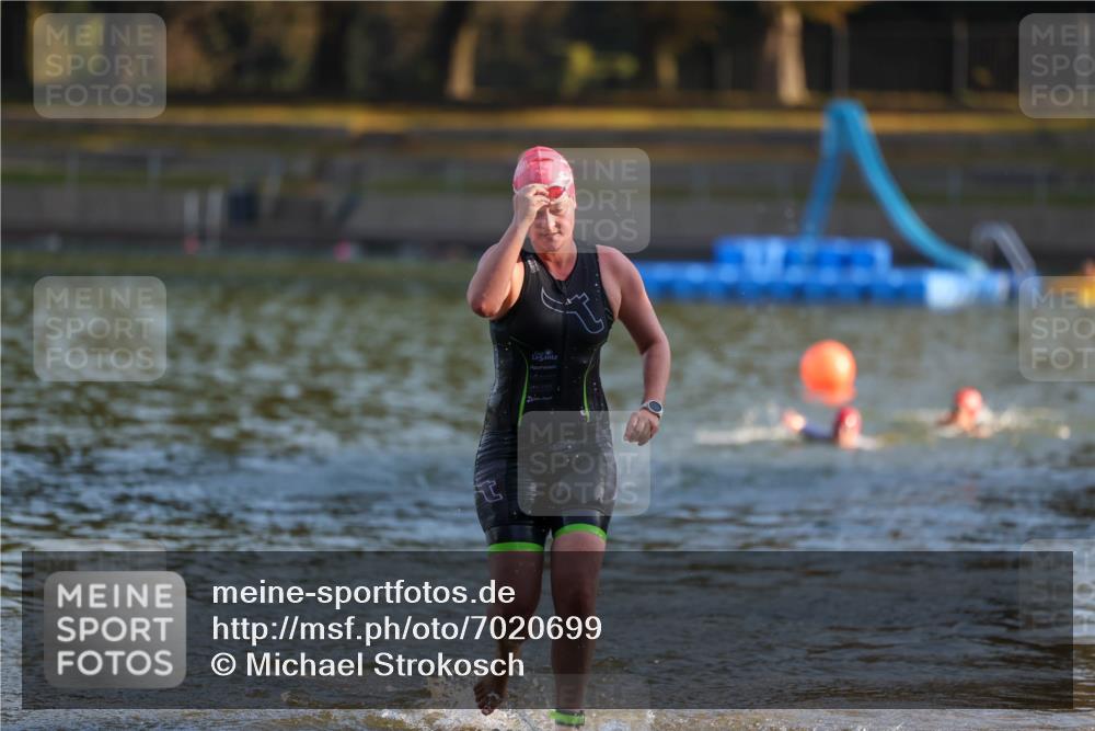 08.09.2024 - Stadtparktriathlon Michael Strokosch http://msf.ph/oto/7020699 08.09.2024 09:05:59 Schwimmen 154, 167 meine-sportfotos.de