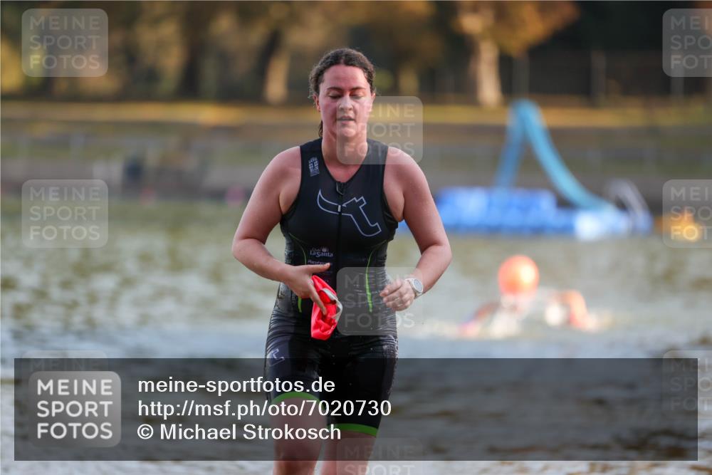 08.09.2024 - Stadtparktriathlon Michael Strokosch http://msf.ph/oto/7020730 08.09.2024 09:06:02 Schwimmen 154, 167 meine-sportfotos.de