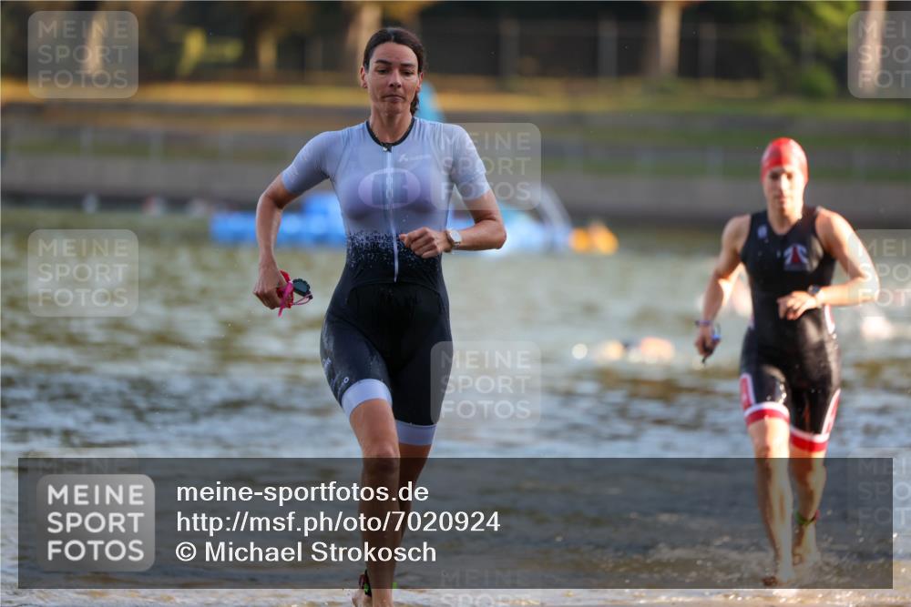 08.09.2024 - Stadtparktriathlon Michael Strokosch http://msf.ph/oto/7020924 08.09.2024 09:06:17 Schwimmen 153, 172 meine-sportfotos.de