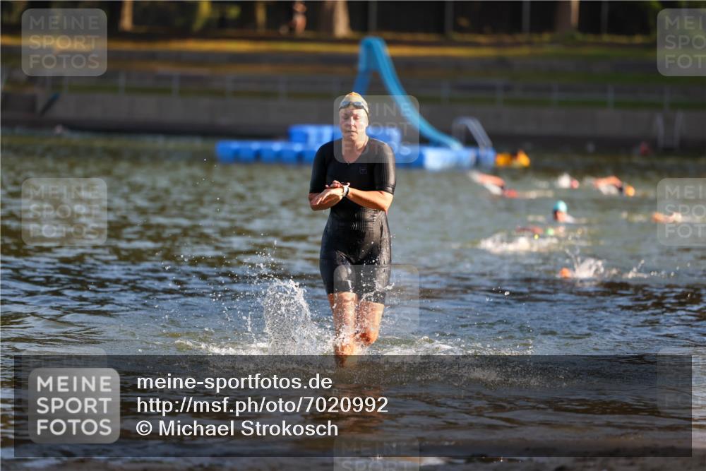 08.09.2024 - Stadtparktriathlon Michael Strokosch http://msf.ph/oto/7020992 08.09.2024 09:06:34 Schwimmen 174 meine-sportfotos.de
