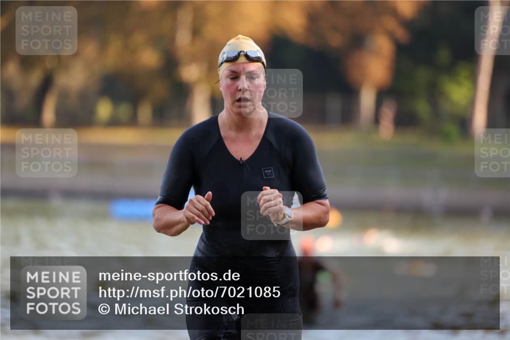 08.09.2024 - Stadtparktriathlon Michael Strokosch http://msf.ph/oto/7021085 08.09.2024 09:06:39 Schwimmen 138, 174 meine-sportfotos.de