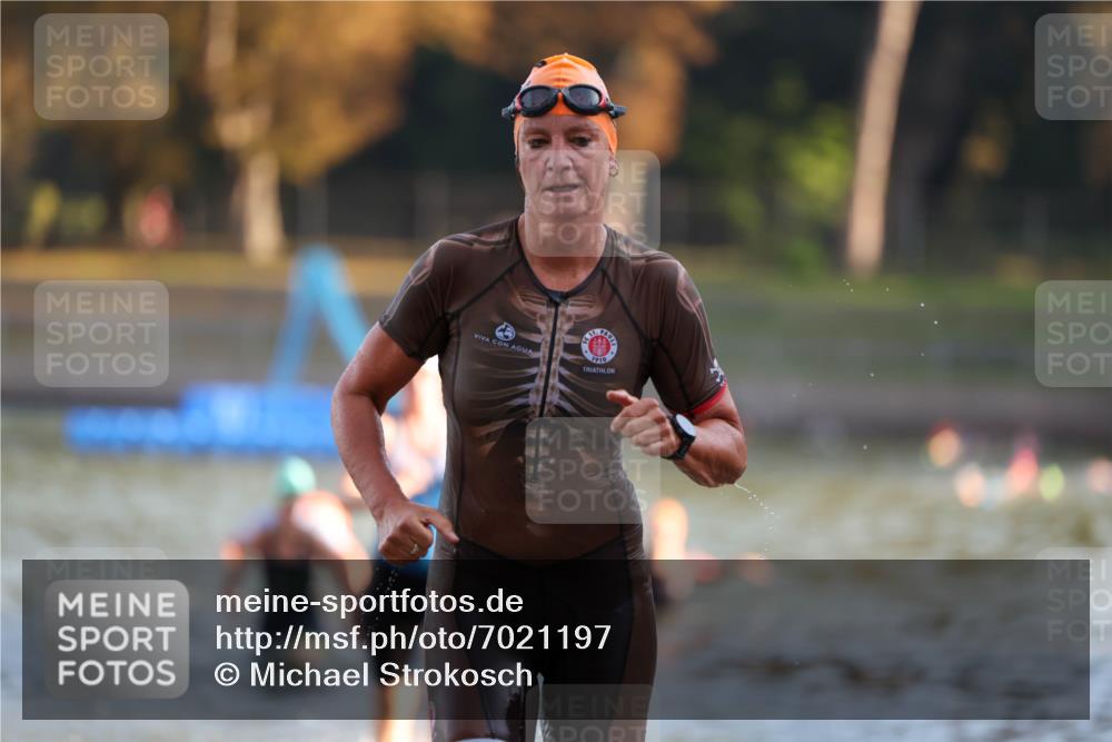 08.09.2024 - Stadtparktriathlon Michael Strokosch http://msf.ph/oto/7021197 08.09.2024 09:06:51 Schwimmen 138, 150, 151, 163 meine-sportfotos.de