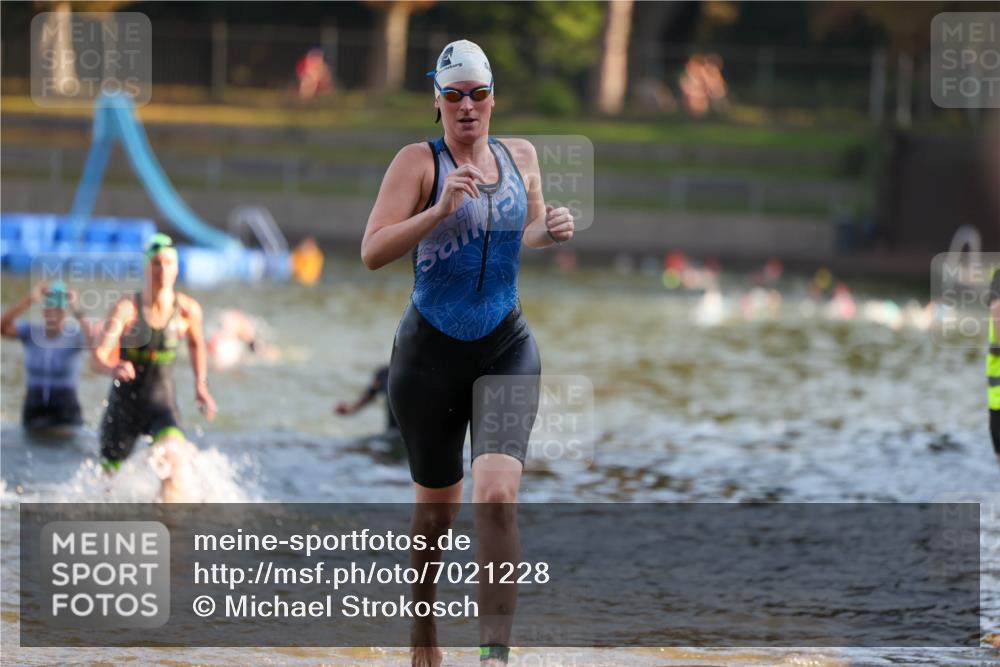 08.09.2024 - Stadtparktriathlon Michael Strokosch http://msf.ph/oto/7021228 08.09.2024 09:06:53 Schwimmen 138, 140, 150, 151, 163 meine-sportfotos.de