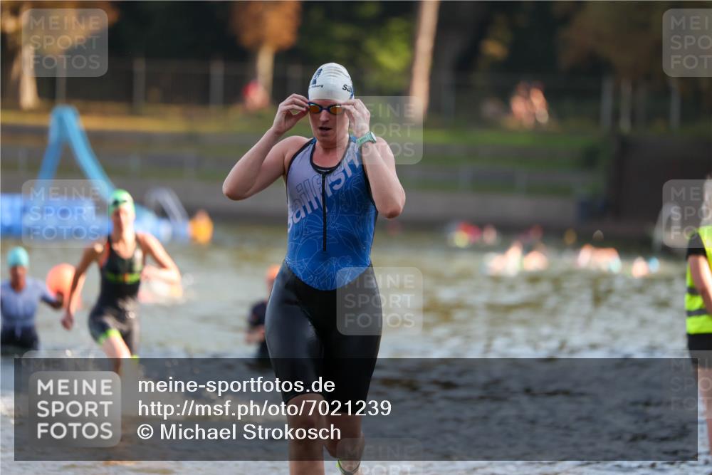 08.09.2024 - Stadtparktriathlon Michael Strokosch http://msf.ph/oto/7021239 08.09.2024 09:06:54 Schwimmen 140, 150, 151, 163 meine-sportfotos.de