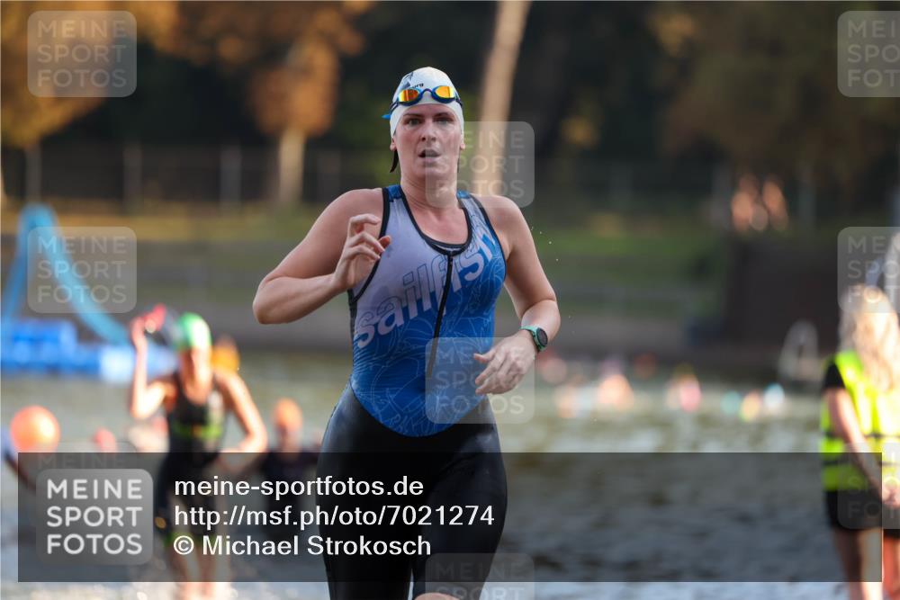 08.09.2024 - Stadtparktriathlon Michael Strokosch http://msf.ph/oto/7021274 08.09.2024 09:06:55 Schwimmen 140, 150, 151, 163 meine-sportfotos.de