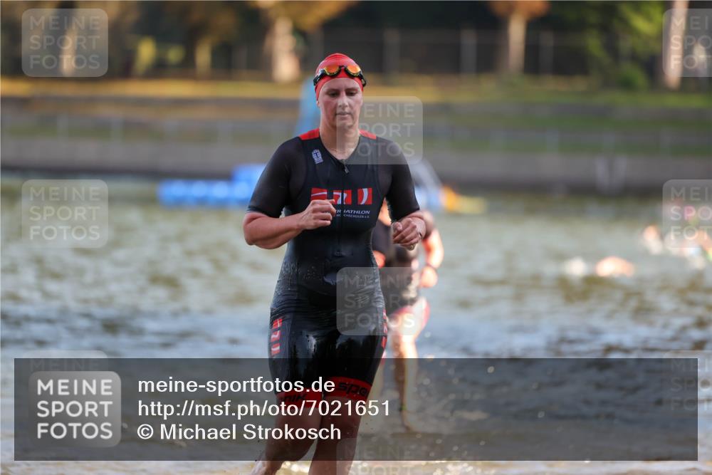 08.09.2024 - Stadtparktriathlon Michael Strokosch http://msf.ph/oto/7021651 08.09.2024 09:07:22 Schwimmen 144, 157, 173 meine-sportfotos.de