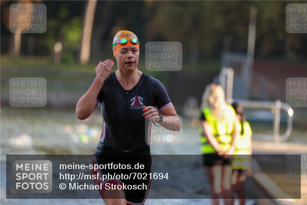 08.09.2024 - Stadtparktriathlon Michael Strokosch http://msf.ph/oto/7021694 08.09.2024 09:07:26 Schwimmen 144, 157, 173 meine-sportfotos.de