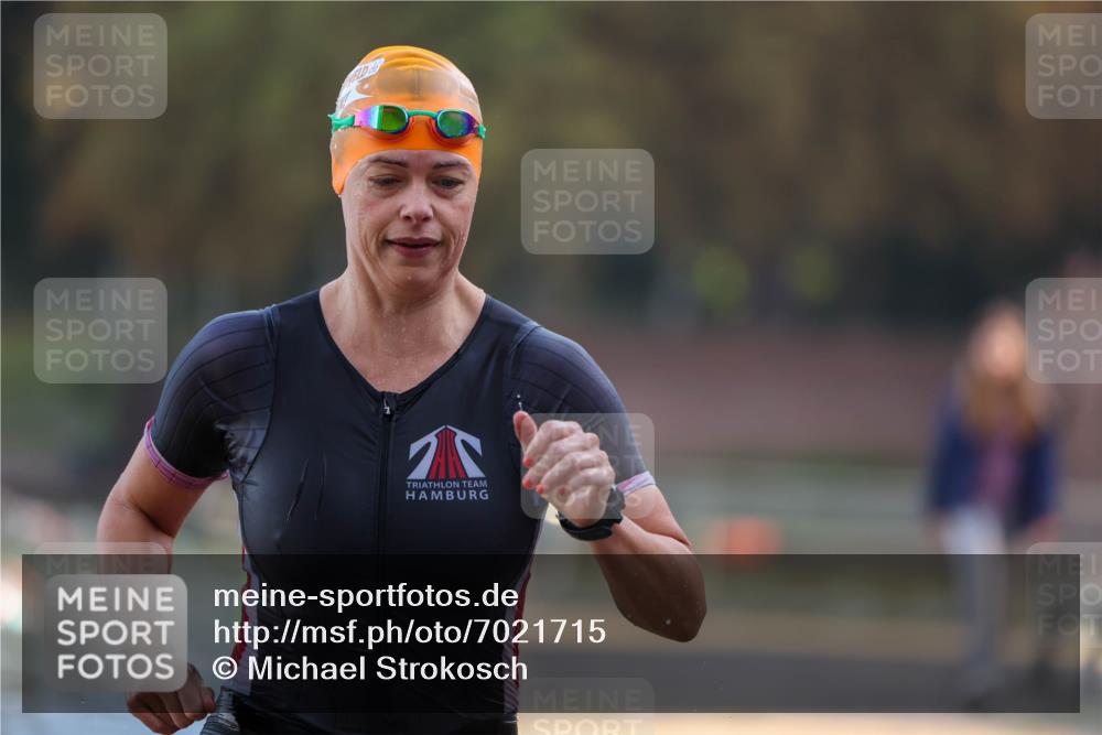08.09.2024 - Stadtparktriathlon Michael Strokosch http://msf.ph/oto/7021715 08.09.2024 09:07:27 Schwimmen 144, 173 meine-sportfotos.de