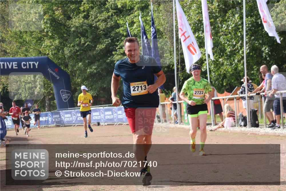 08.09.2024 - Airport Race Strokosch-Dieckow http://msf.ph/oto/7021740 08.09.2024 12:09:56 Ziel 35, 2713, 2722 meine-sportfotos.de