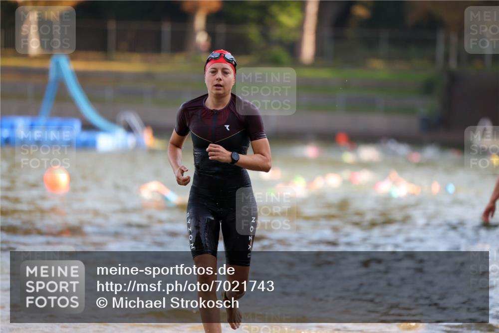 08.09.2024 - Stadtparktriathlon Michael Strokosch http://msf.ph/oto/7021743 08.09.2024 09:07:29 Schwimmen 144 meine-sportfotos.de