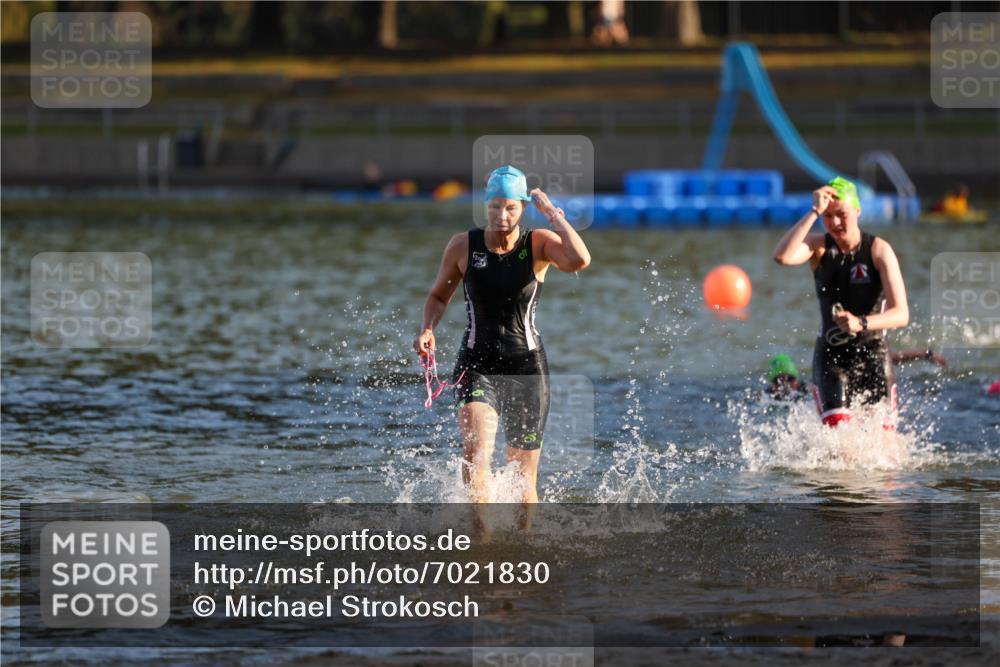 08.09.2024 - Stadtparktriathlon Michael Strokosch http://msf.ph/oto/7021830 08.09.2024 09:07:55 Schwimmen 52, 132, 134, 152, 156, 171 meine-sportfotos.de