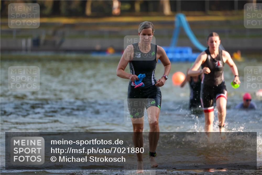 08.09.2024 - Stadtparktriathlon Michael Strokosch http://msf.ph/oto/7021880 08.09.2024 09:07:57 Schwimmen 52, 132, 134, 152, 156, 165, 171, 180 meine-sportfotos.de