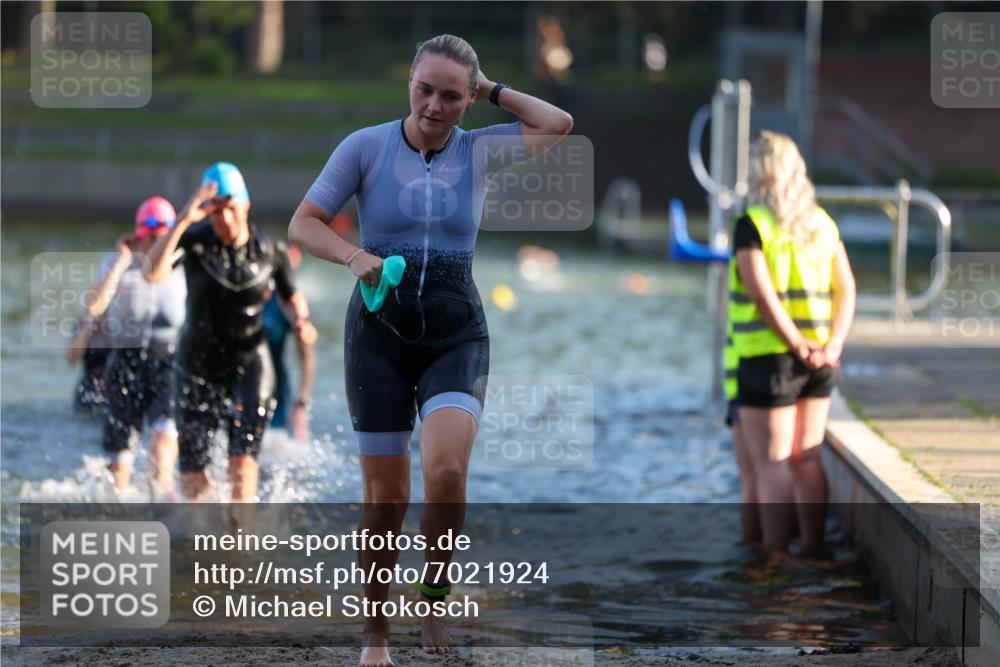 08.09.2024 - Stadtparktriathlon Michael Strokosch http://msf.ph/oto/7021924 08.09.2024 09:08:03 Schwimmen 52, 132, 152, 156, 165, 171, 175, 176, 180 meine-sportfotos.de