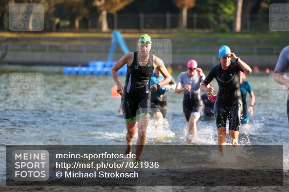 08.09.2024 - Stadtparktriathlon Michael Strokosch http://msf.ph/oto/7021936 08.09.2024 09:08:04 Schwimmen 52, 132, 152, 156, 165, 175, 176, 180 meine-sportfotos.de