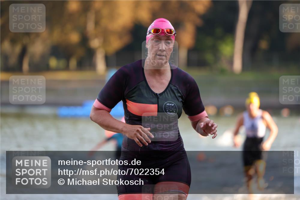 08.09.2024 - Stadtparktriathlon Michael Strokosch http://msf.ph/oto/7022354 08.09.2024 09:08:53 Schwimmen 135, 143, 161, 164, 178 meine-sportfotos.de