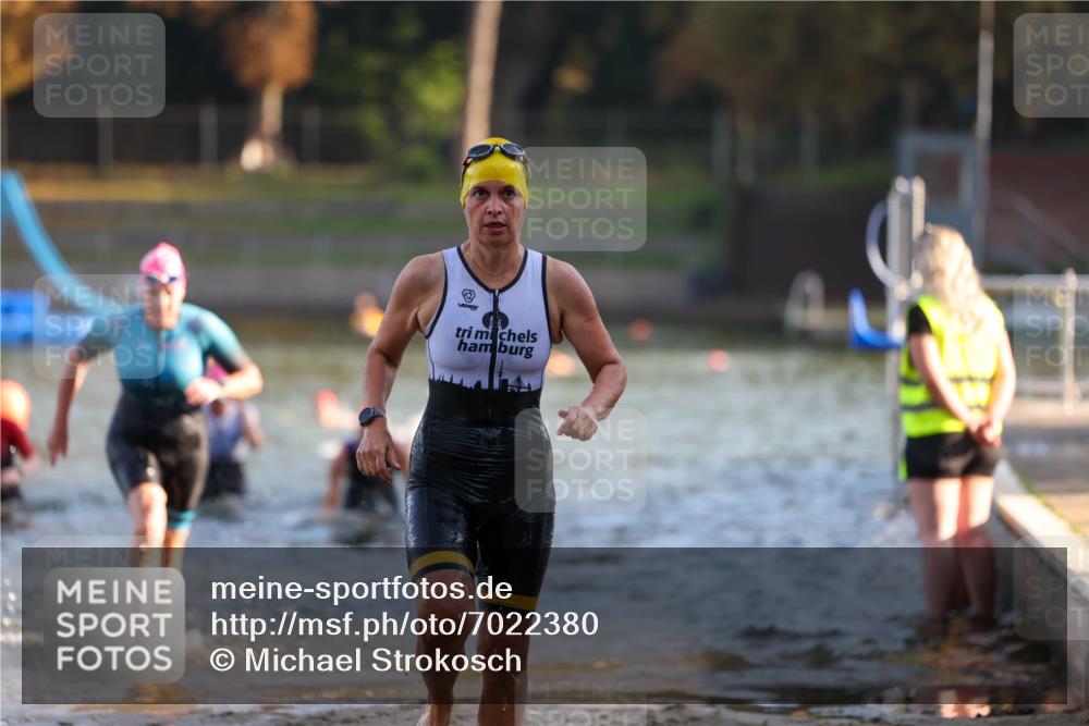 08.09.2024 - Stadtparktriathlon Michael Strokosch http://msf.ph/oto/7022380 08.09.2024 09:08:56 Schwimmen 143, 145, 161, 162, 178 meine-sportfotos.de