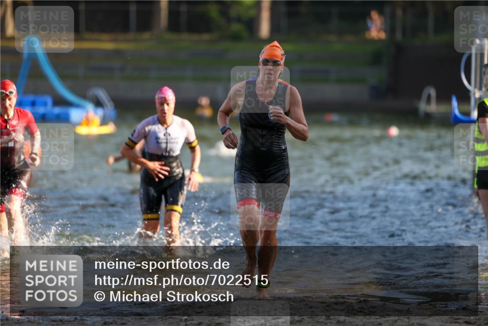 08.09.2024 - Stadtparktriathlon Michael Strokosch http://msf.ph/oto/7022515 08.09.2024 09:09:03 Schwimmen 143, 145, 162 meine-sportfotos.de