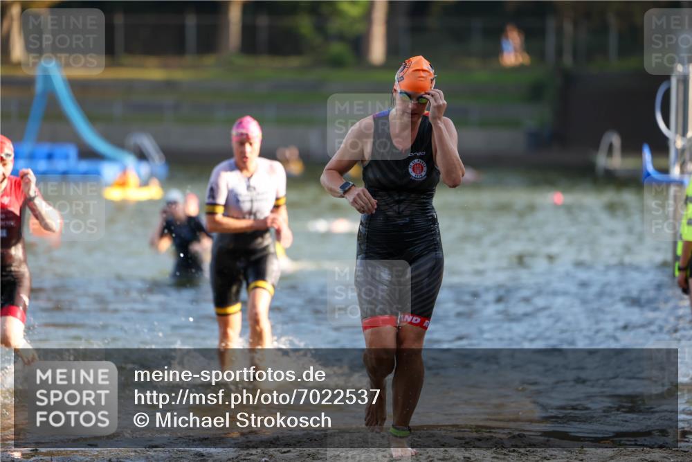 08.09.2024 - Stadtparktriathlon Michael Strokosch http://msf.ph/oto/7022537 08.09.2024 09:09:04 Schwimmen 143, 145, 162, 166 meine-sportfotos.de