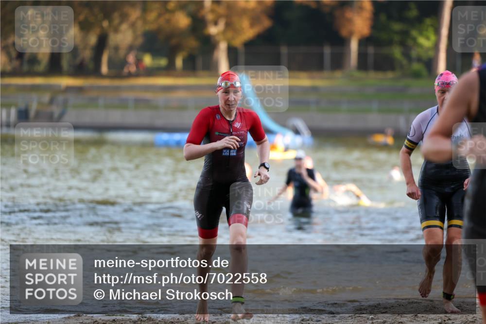 08.09.2024 - Stadtparktriathlon Michael Strokosch http://msf.ph/oto/7022558 08.09.2024 09:09:07 Schwimmen 143, 145, 162, 166 meine-sportfotos.de