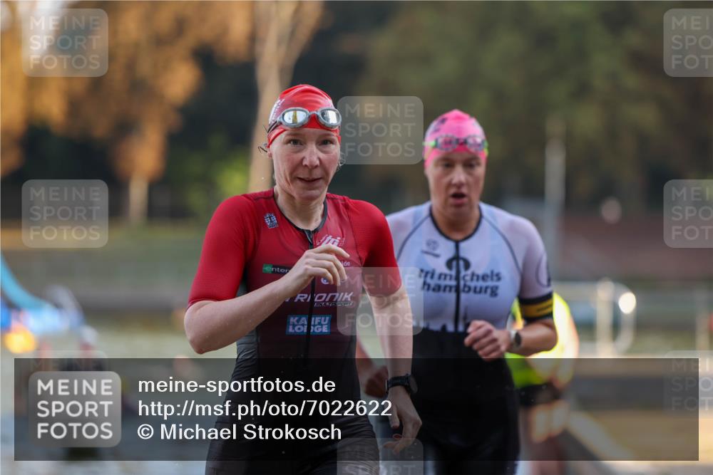 08.09.2024 - Stadtparktriathlon Michael Strokosch http://msf.ph/oto/7022622 08.09.2024 09:09:10 Schwimmen 145, 160, 162, 166 meine-sportfotos.de