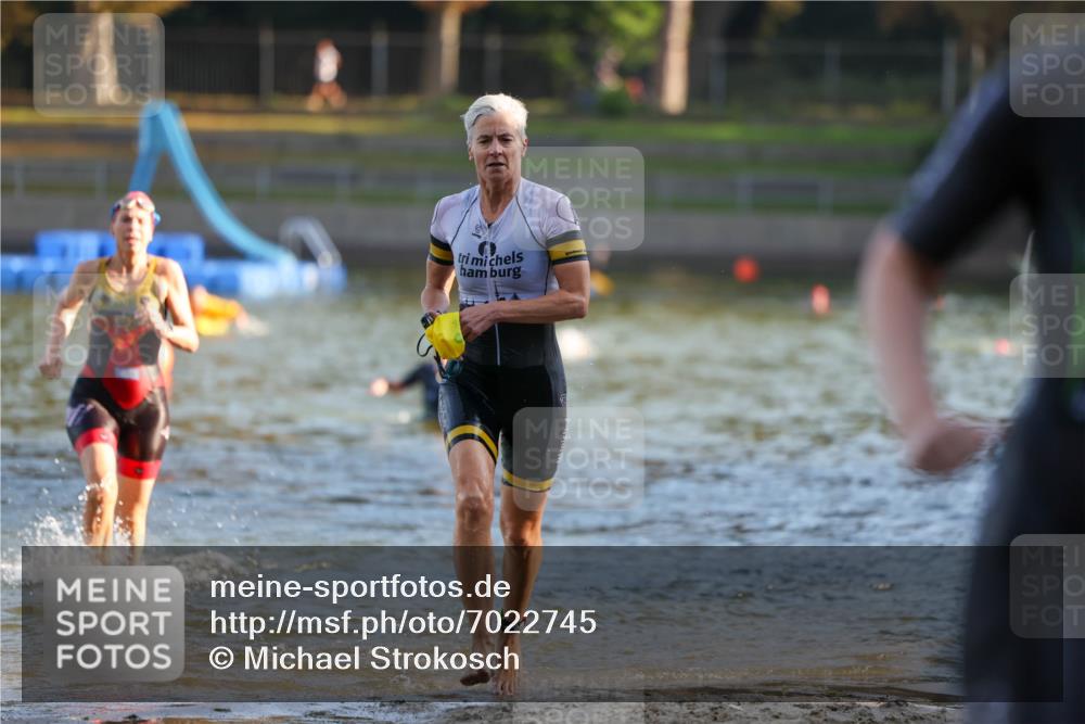 08.09.2024 - Stadtparktriathlon Michael Strokosch http://msf.ph/oto/7022745 08.09.2024 09:09:19 Schwimmen 146, 160, 166 meine-sportfotos.de