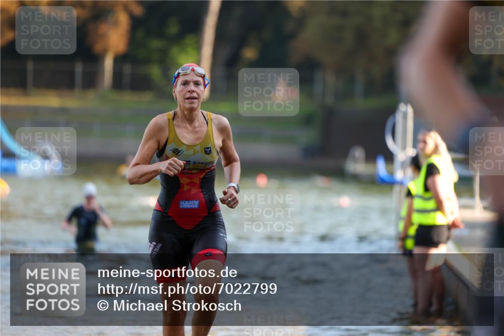 08.09.2024 - Stadtparktriathlon Michael Strokosch http://msf.ph/oto/7022799 08.09.2024 09:09:23 Schwimmen 146, 160, 168 meine-sportfotos.de