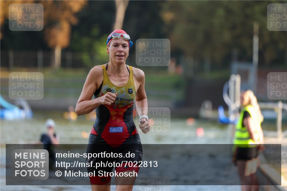 08.09.2024 - Stadtparktriathlon Michael Strokosch http://msf.ph/oto/7022813 08.09.2024 09:09:24 Schwimmen 146, 160, 168 meine-sportfotos.de