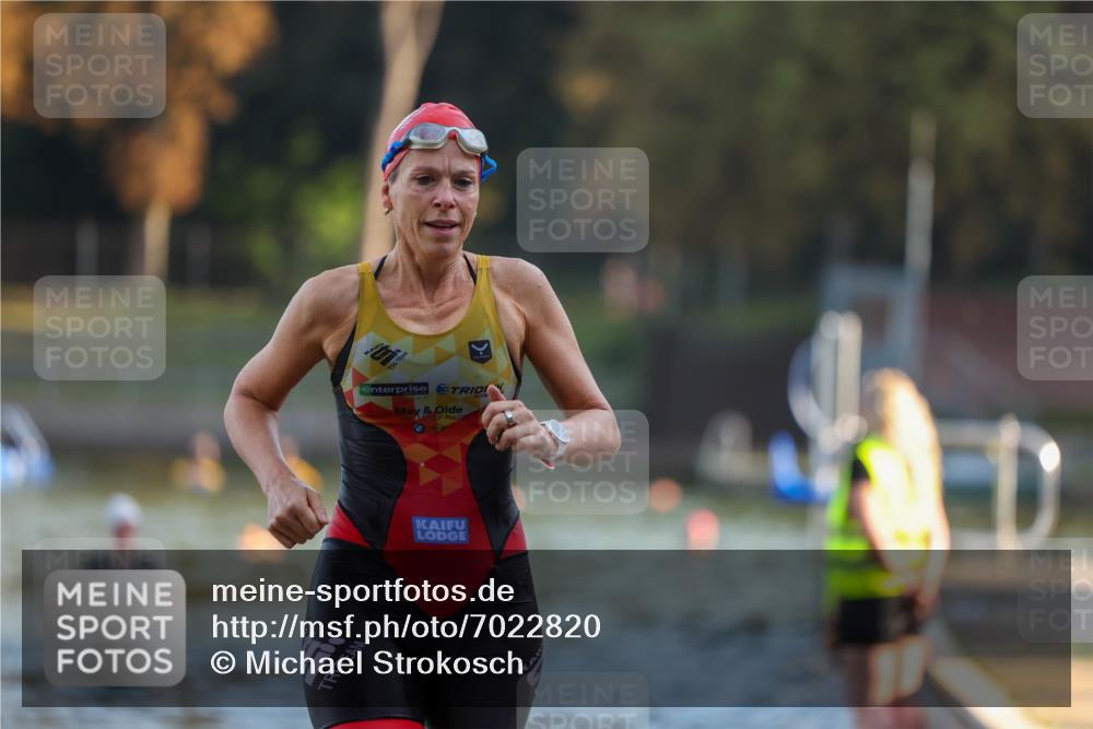 08.09.2024 - Stadtparktriathlon Michael Strokosch http://msf.ph/oto/7022820 08.09.2024 09:09:25 Schwimmen 146, 168 meine-sportfotos.de