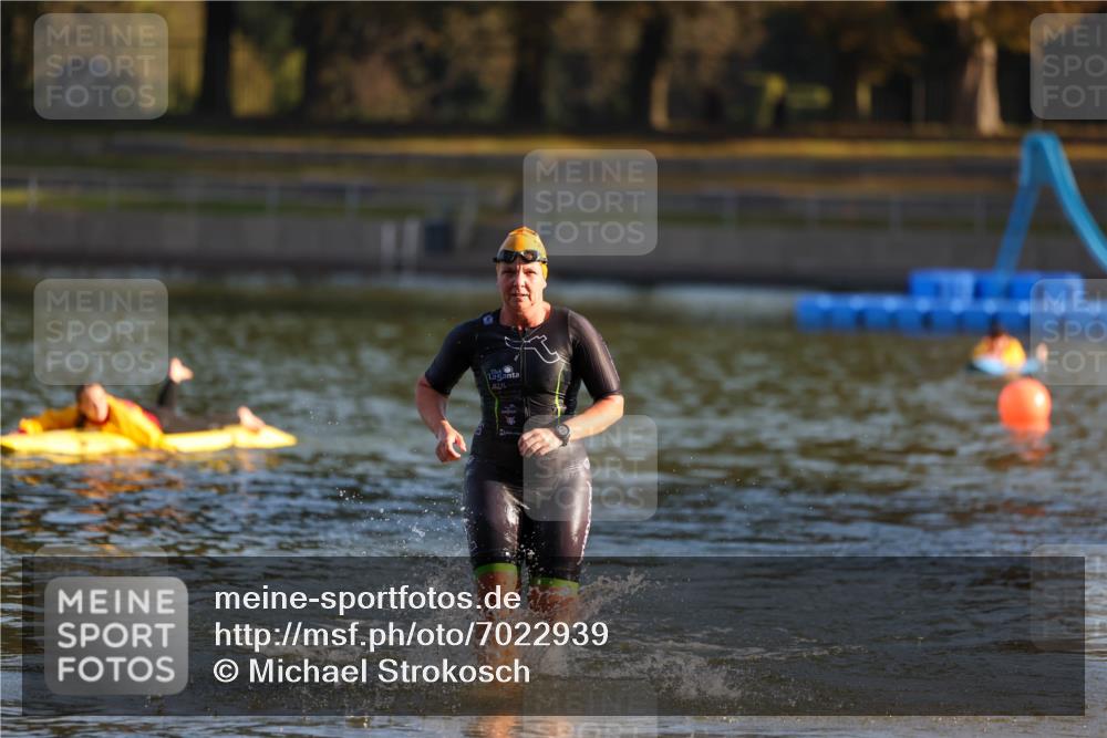08.09.2024 - Stadtparktriathlon Michael Strokosch http://msf.ph/oto/7022939 08.09.2024 09:10:00 Schwimmen 169, 179 meine-sportfotos.de