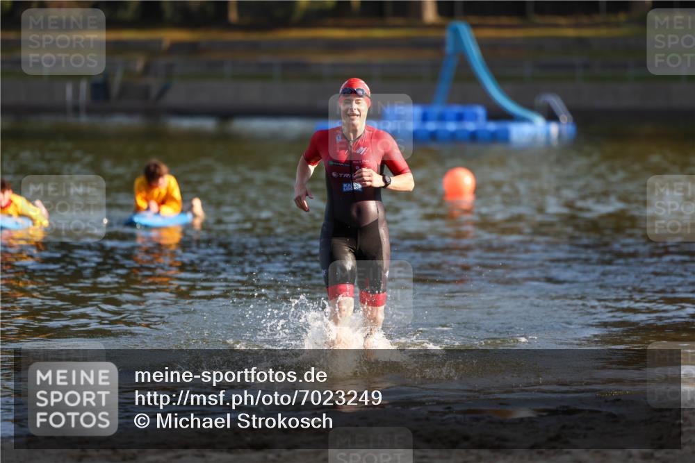 08.09.2024 - Stadtparktriathlon Michael Strokosch http://msf.ph/oto/7023249 08.09.2024 09:10:42 Schwimmen 148 meine-sportfotos.de