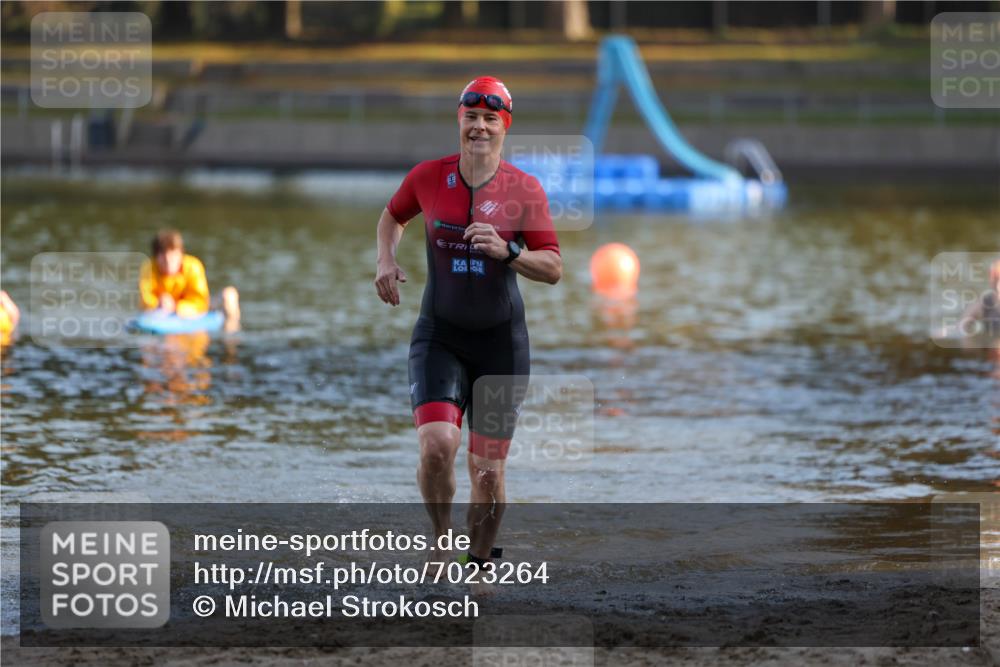 08.09.2024 - Stadtparktriathlon Michael Strokosch http://msf.ph/oto/7023264 08.09.2024 09:10:43 Schwimmen 148 meine-sportfotos.de