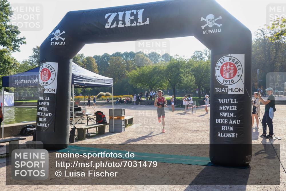 08.09.2024 - Stadtparktriathlon Luisa Fischer http://msf.ph/oto/7031479 08.09.2024 09:37:47 Ziel 5, 33 meine-sportfotos.de