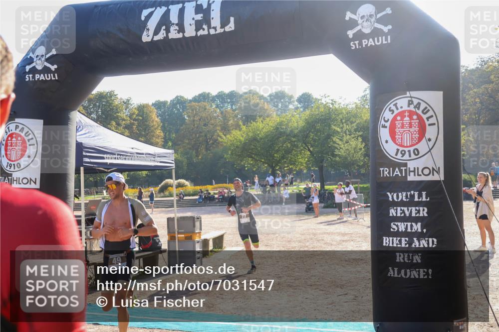 08.09.2024 - Stadtparktriathlon Luisa Fischer http://msf.ph/oto/7031547 08.09.2024 09:38:28 Ziel 49, 77 meine-sportfotos.de