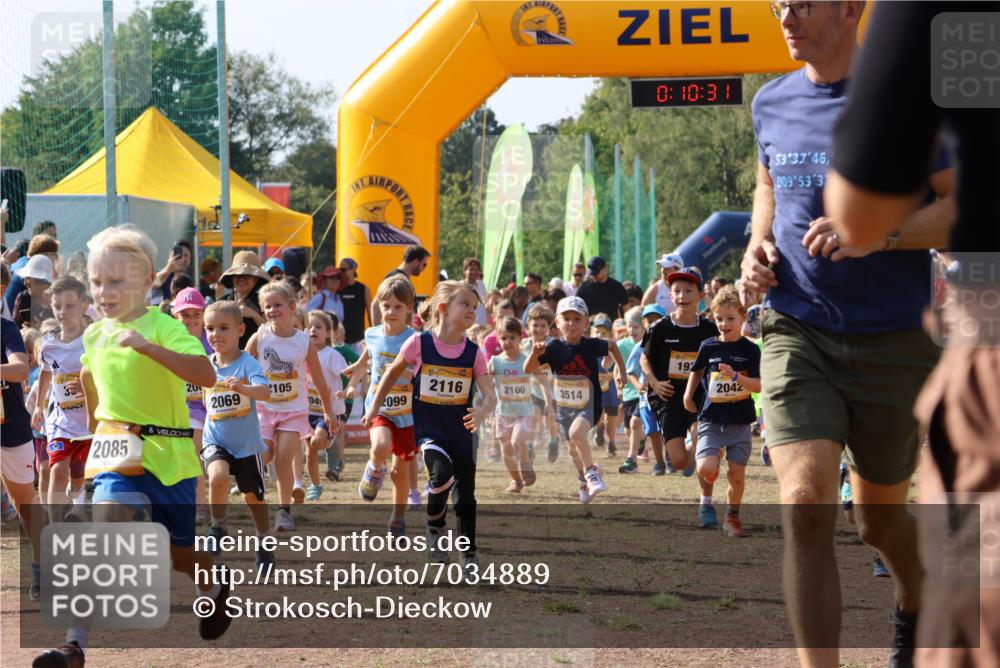 08.09.2024 - Airport Race Strokosch-Dieckow http://msf.ph/oto/7034889 08.09.2024 11:11:12 Ziel  meine-sportfotos.de