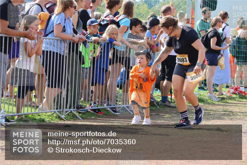 08.09.2024 - Airport Race Strokosch-Dieckow http://msf.ph/oto/7035360 08.09.2024 11:12:23 Ziel  meine-sportfotos.de